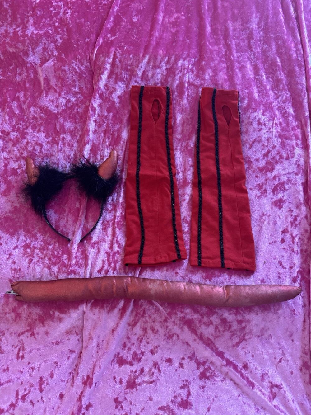 Red Black Devil Costume Set Halloween Cosplay Tail Horns Sleeves Character Kit